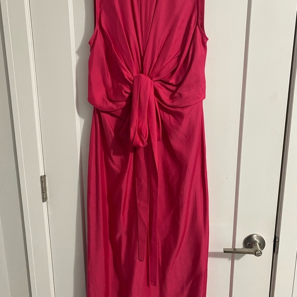 Babaton  Sleeveless Dress - Picture 4 of 8